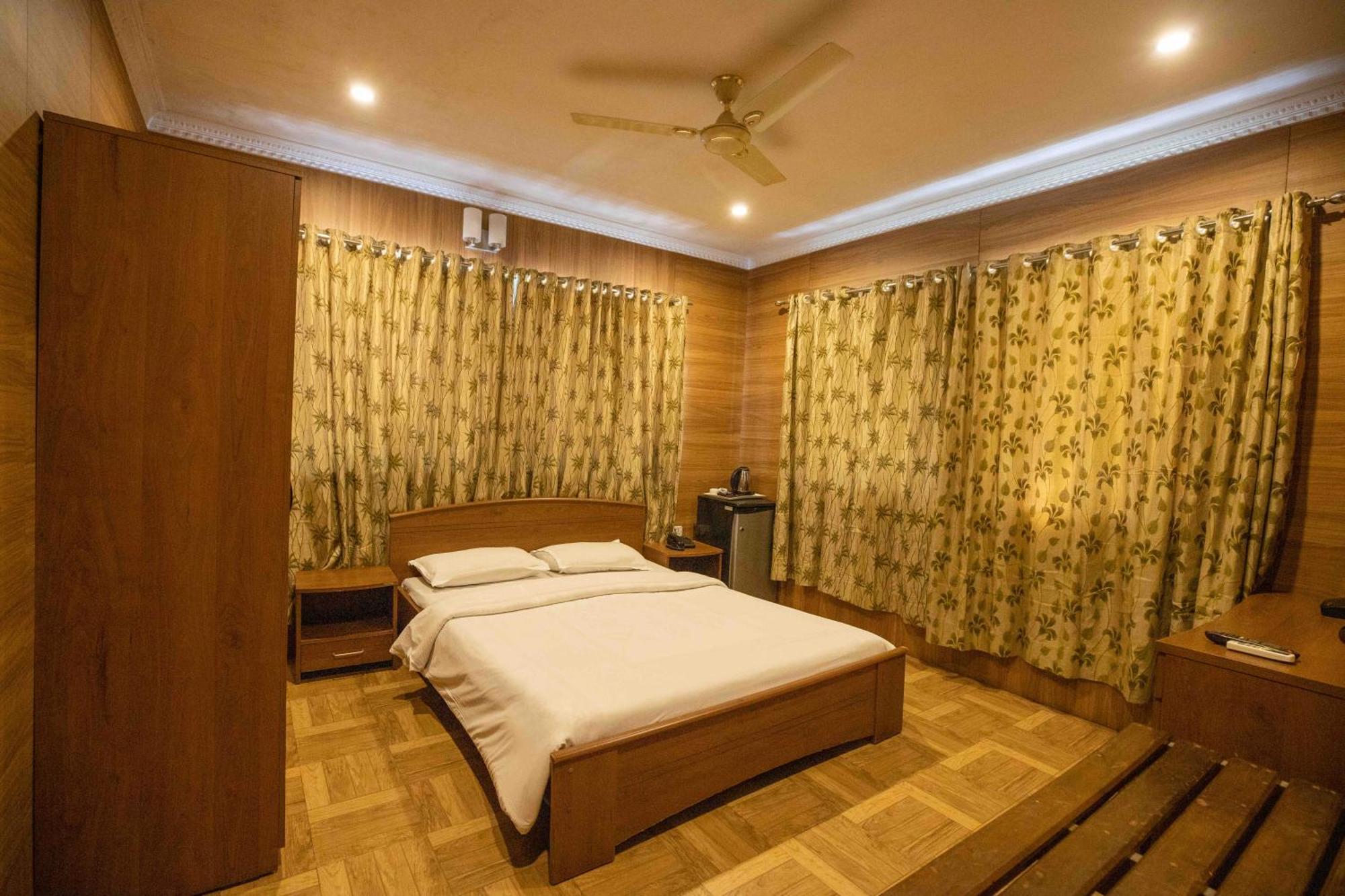 Gp Hotels And Resorts Nashik Luaran gambar