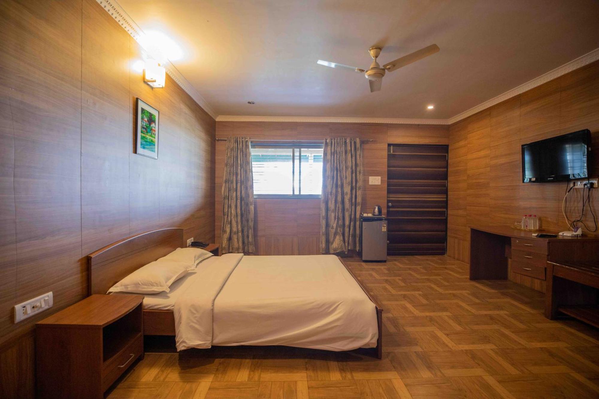 Gp Hotels And Resorts Nashik Luaran gambar