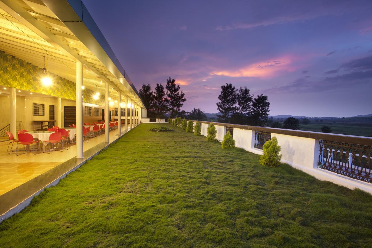 Gp Hotels And Resorts Nashik Luaran gambar